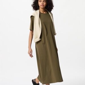 Uniqlo Airism Cotton T dress with pockets